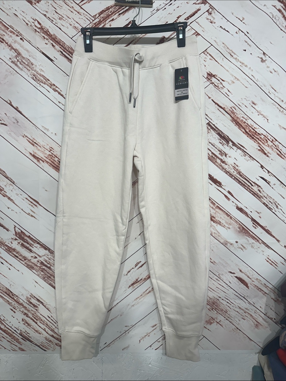 NWT Fruit of the Loom Women's Cream Jogger Sweatpants